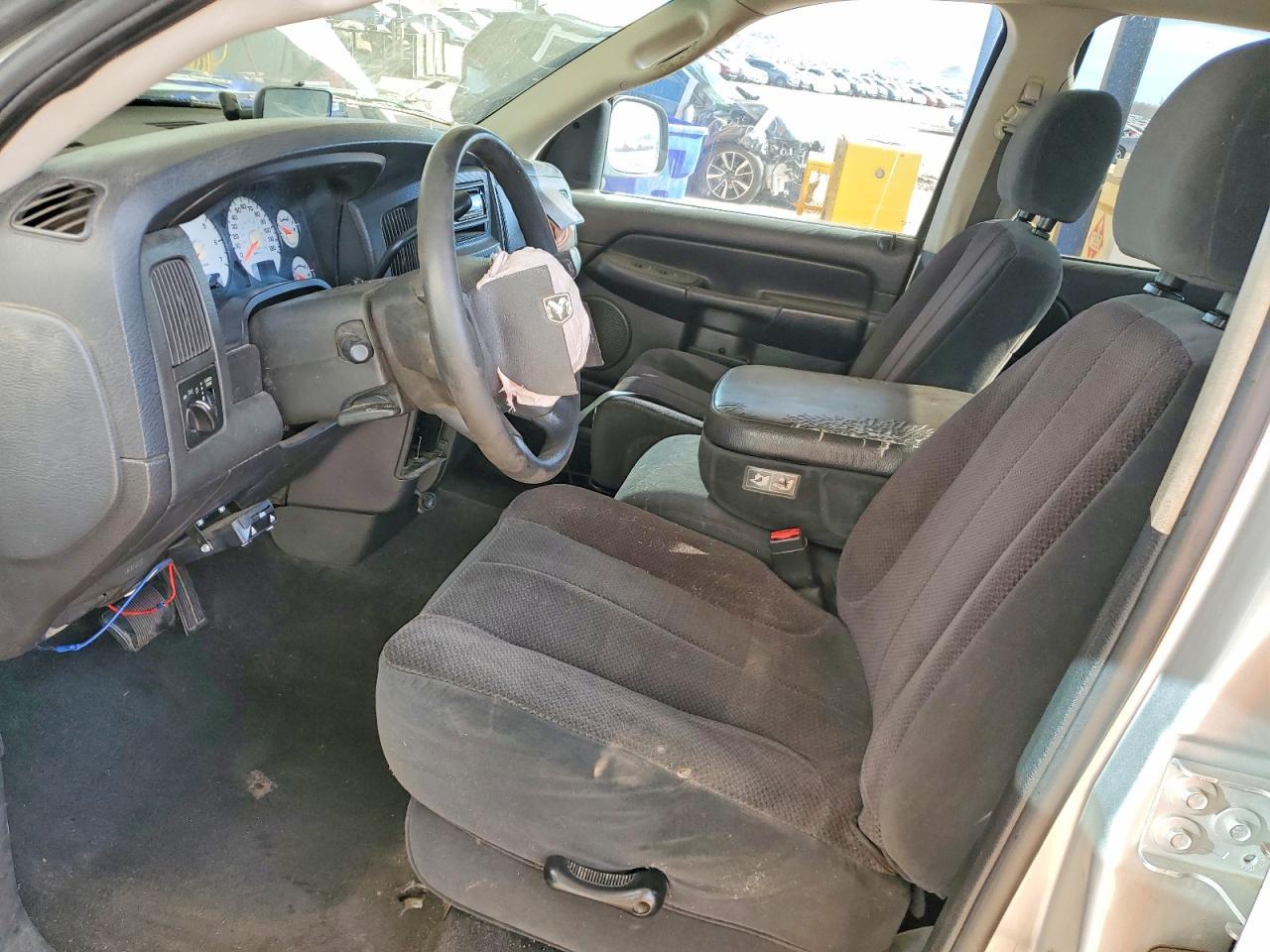 2005 DODGE RAM 1500