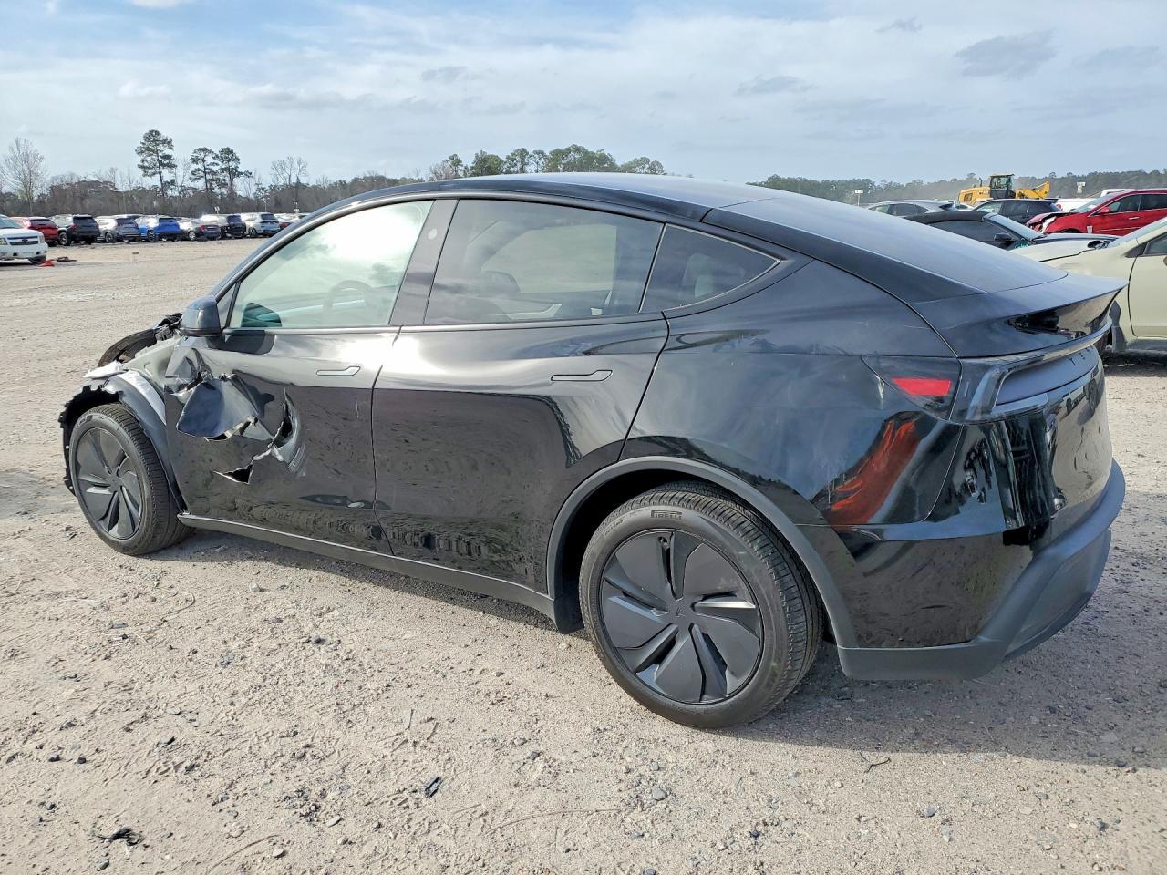 2026 TESLA MODEL Y