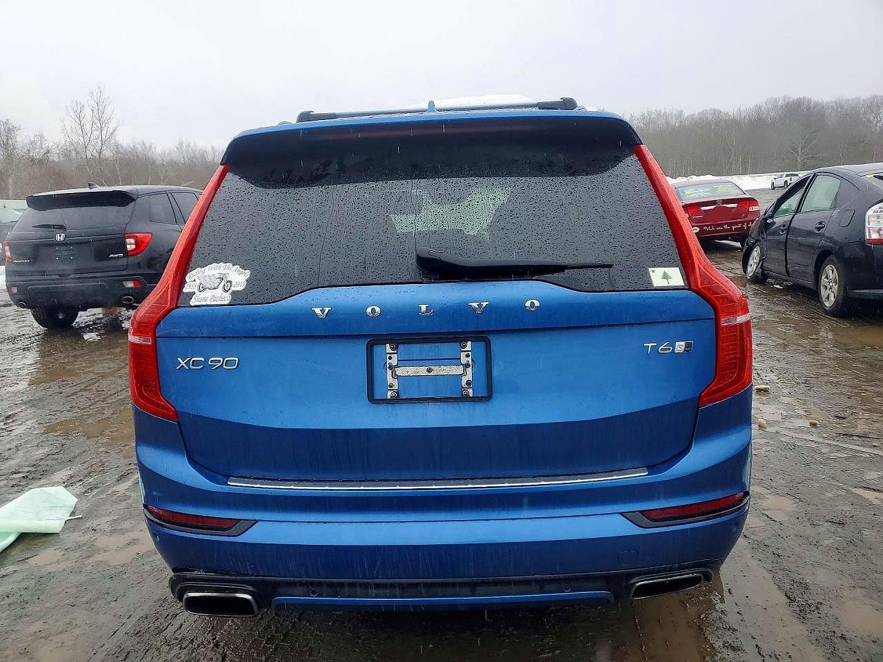 2016 VOLVO XC90