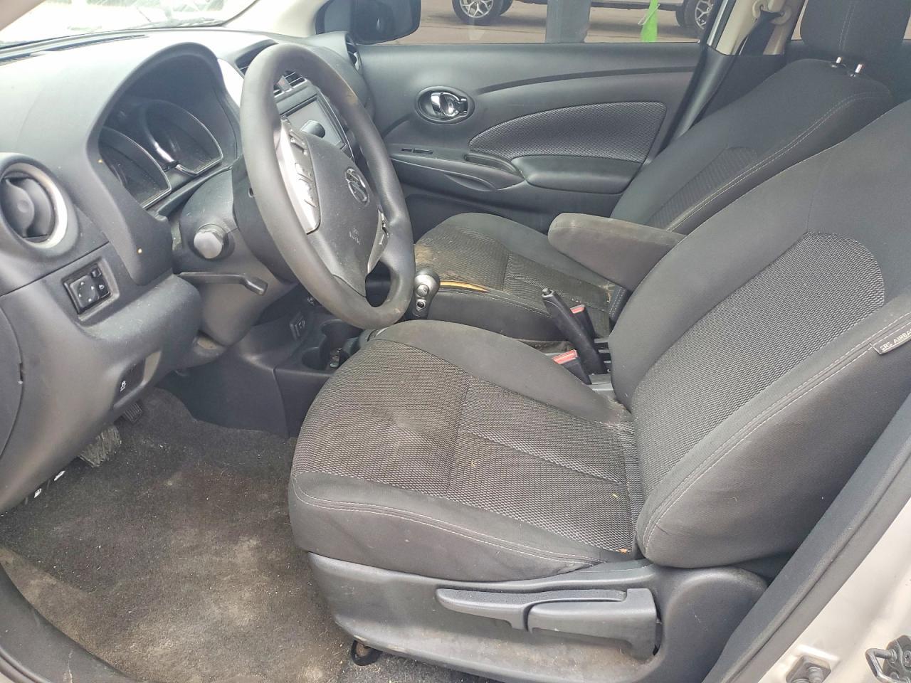 2019 NISSAN VERSA