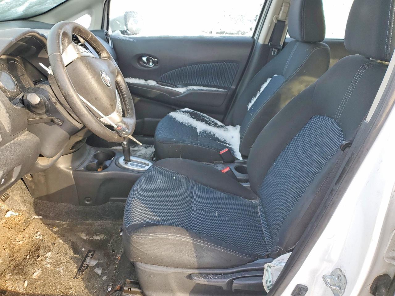 2016 NISSAN Versa Note