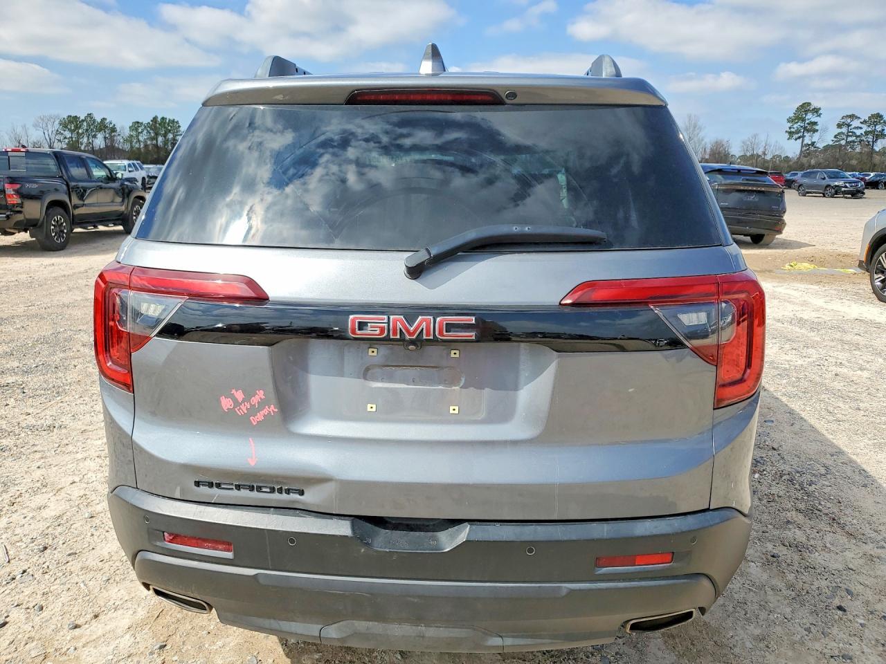2021 GMC ACADIA