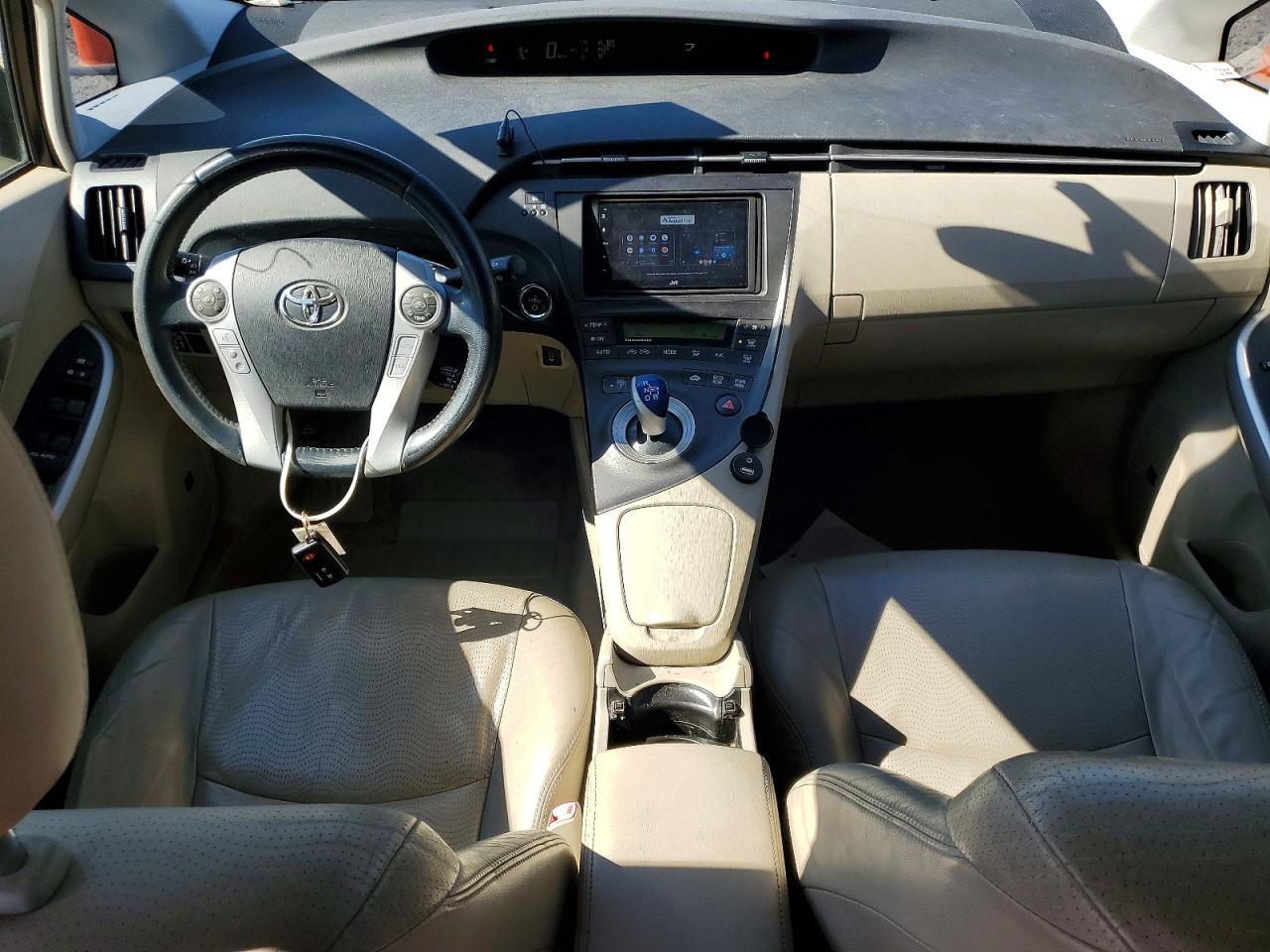 2010 TOYOTA PRIUS