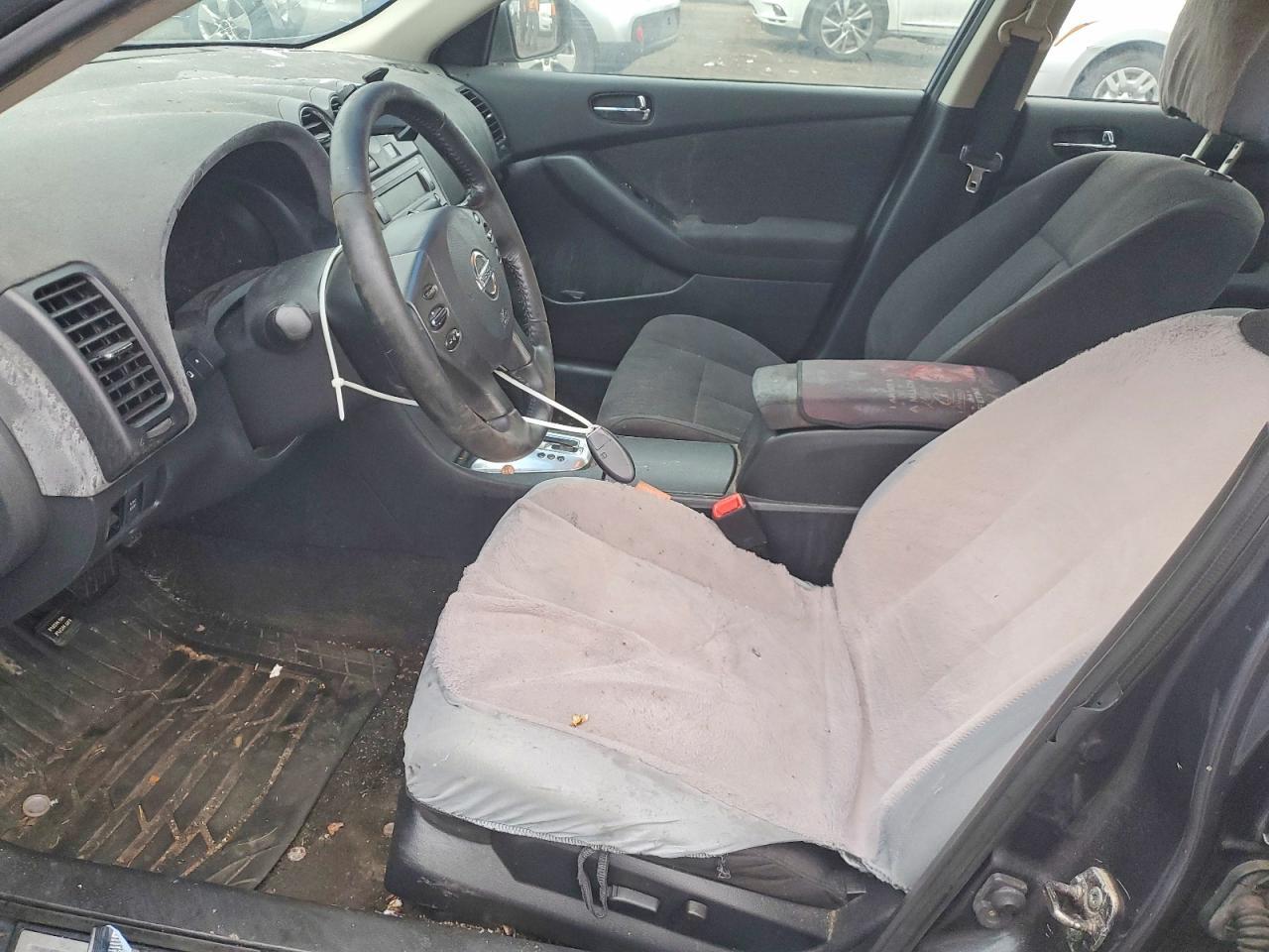 2010 NISSAN ALTIMA