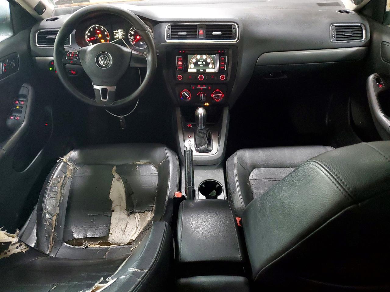 2013 VOLKSWAGEN JETTA