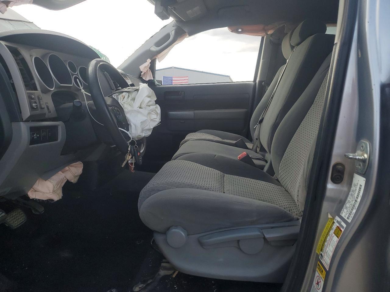 2012 TOYOTA TUNDRA