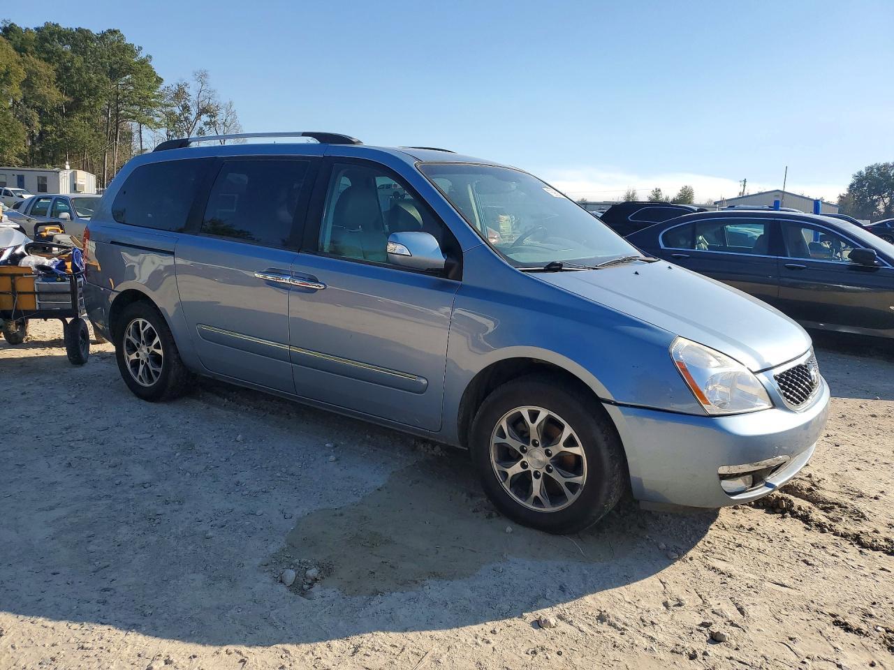 2014 KIA SEDONA
