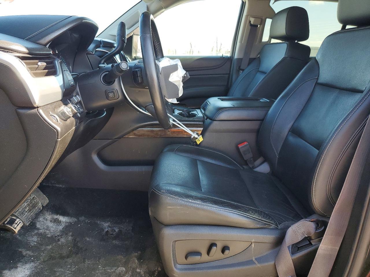 2016 CHEVROLET Tahoe