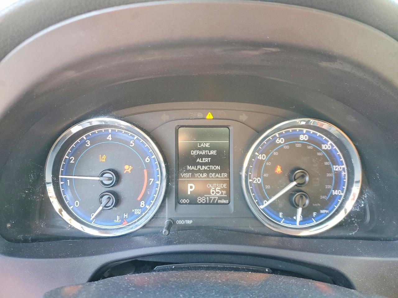2018 TOYOTA COROLLA