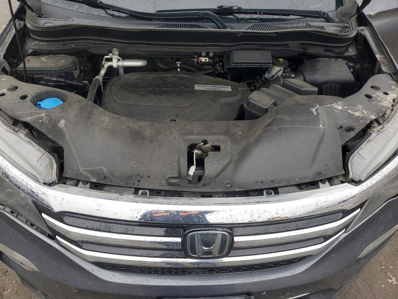 2016 HONDA PILOT