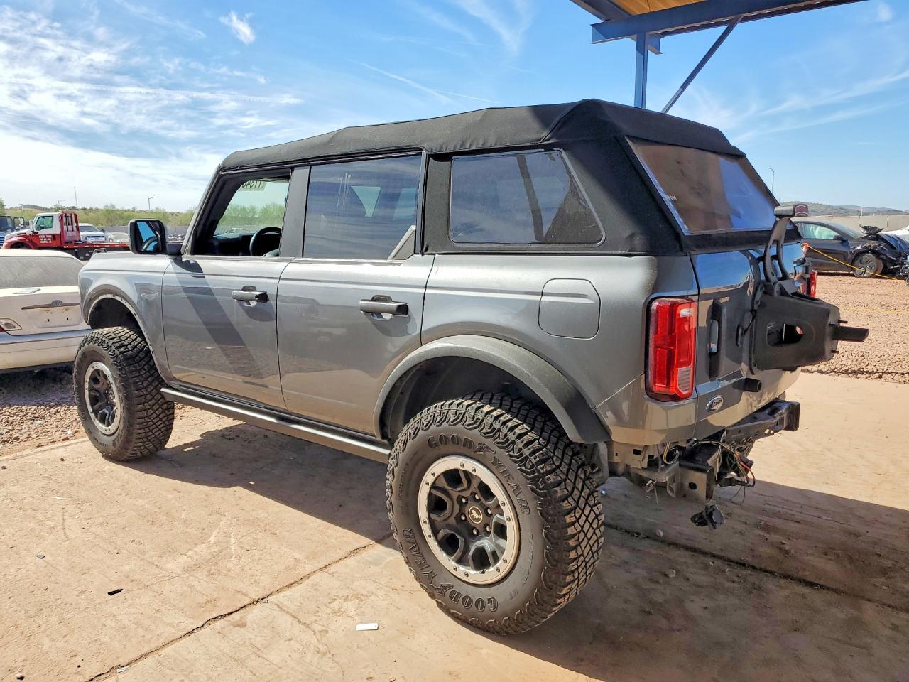 2022 FORD Bronco
