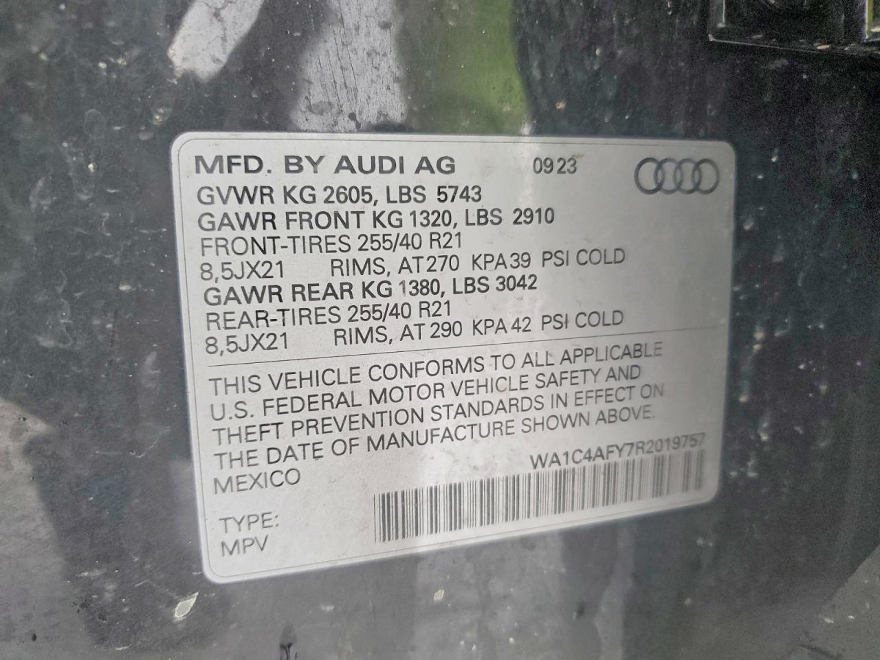 2024 AUDI SQ5