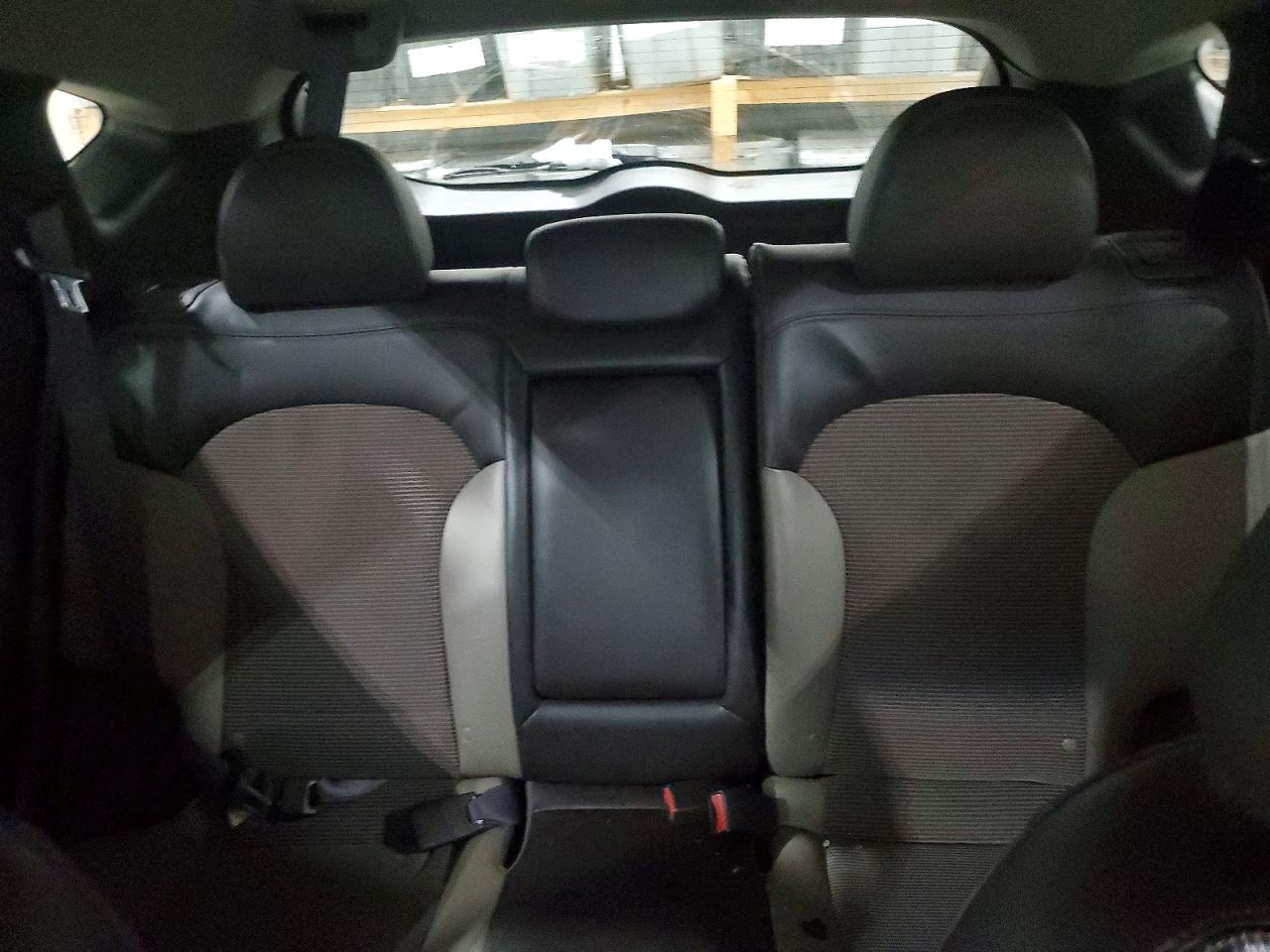 2012 HYUNDAI TUCSON