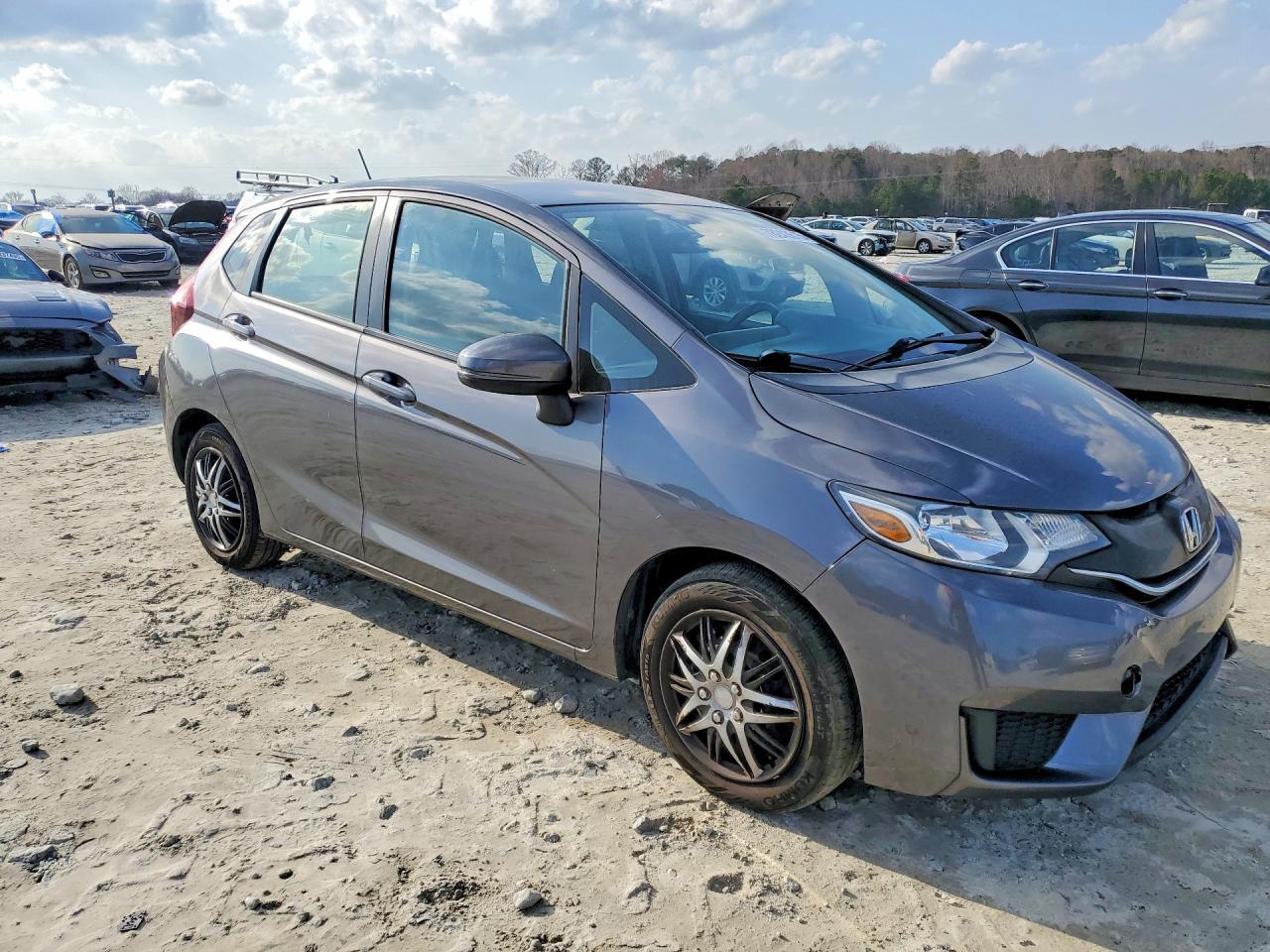 2016 HONDA FIT