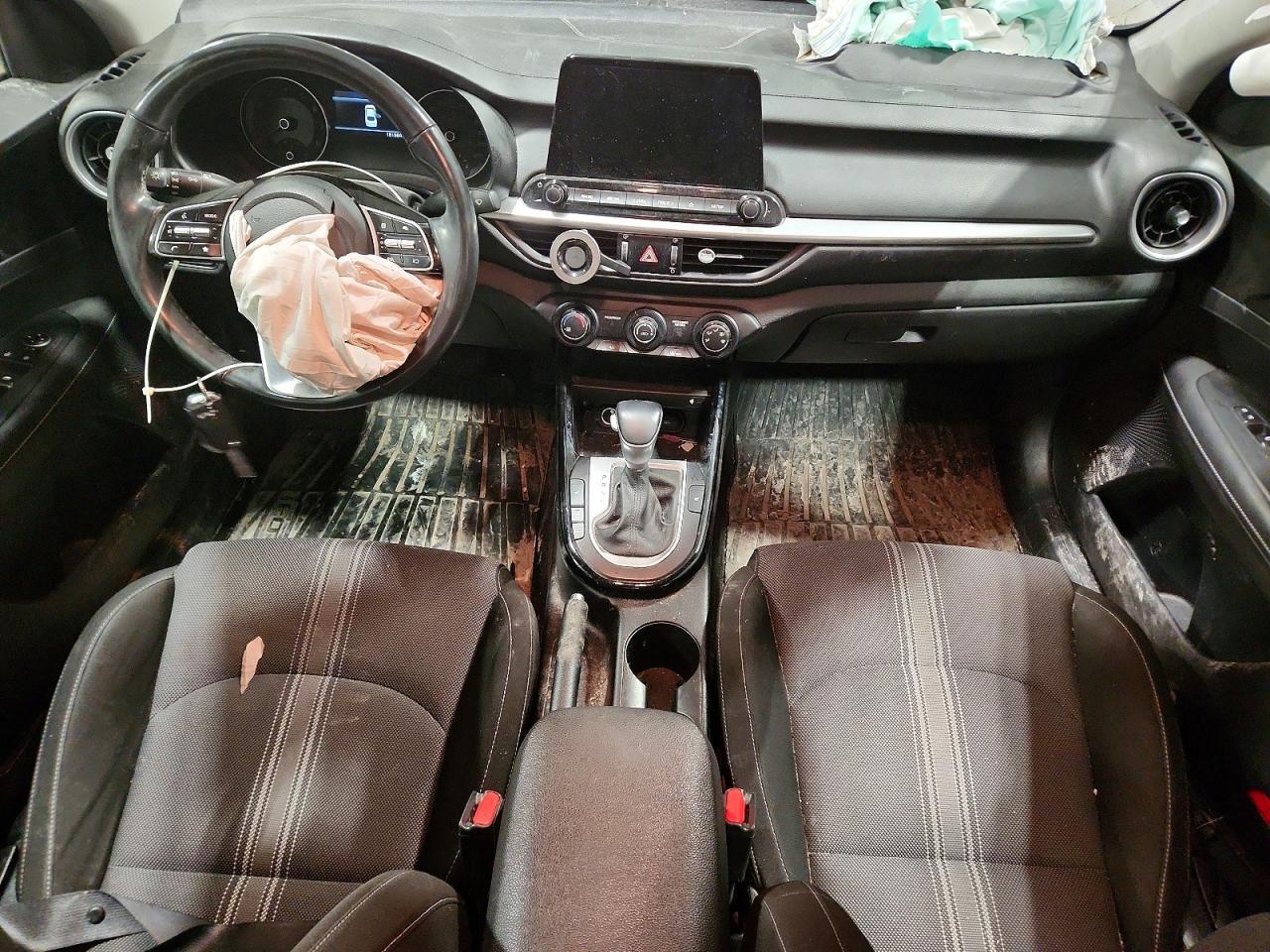 2022 KIA FORTE