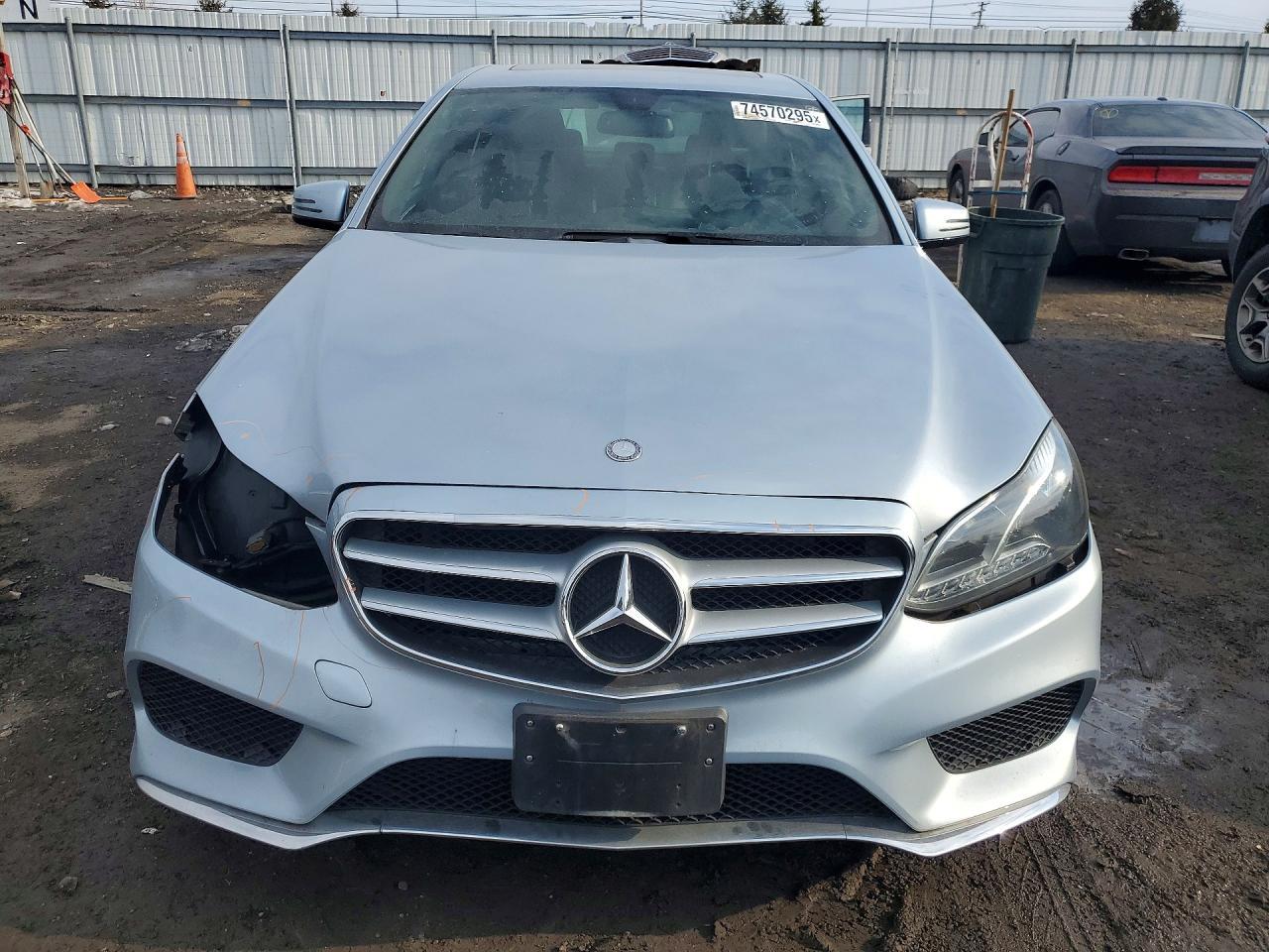 2016 MERCEDES-BENZ E-Class