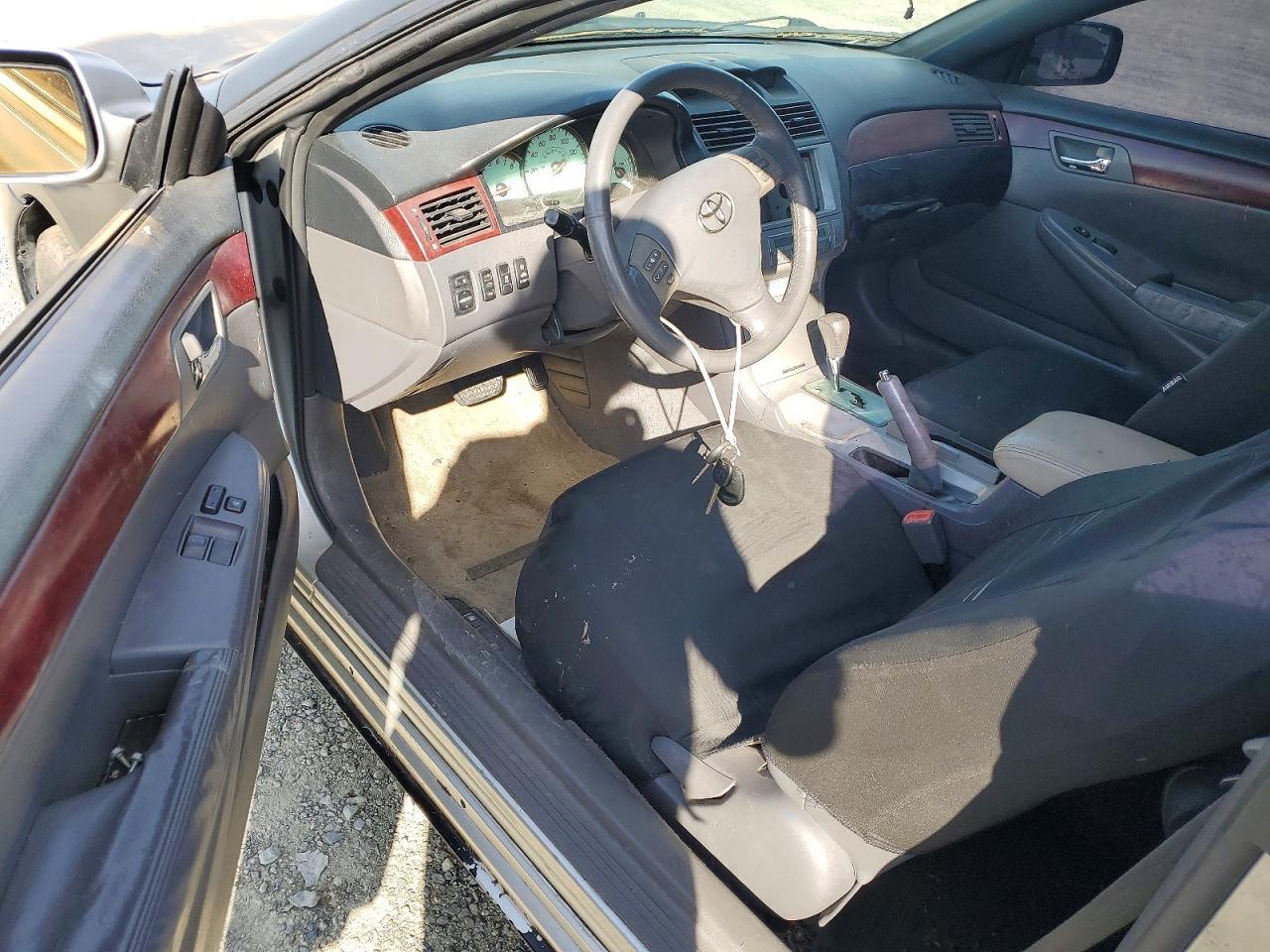 2004 TOYOTA CAMRY