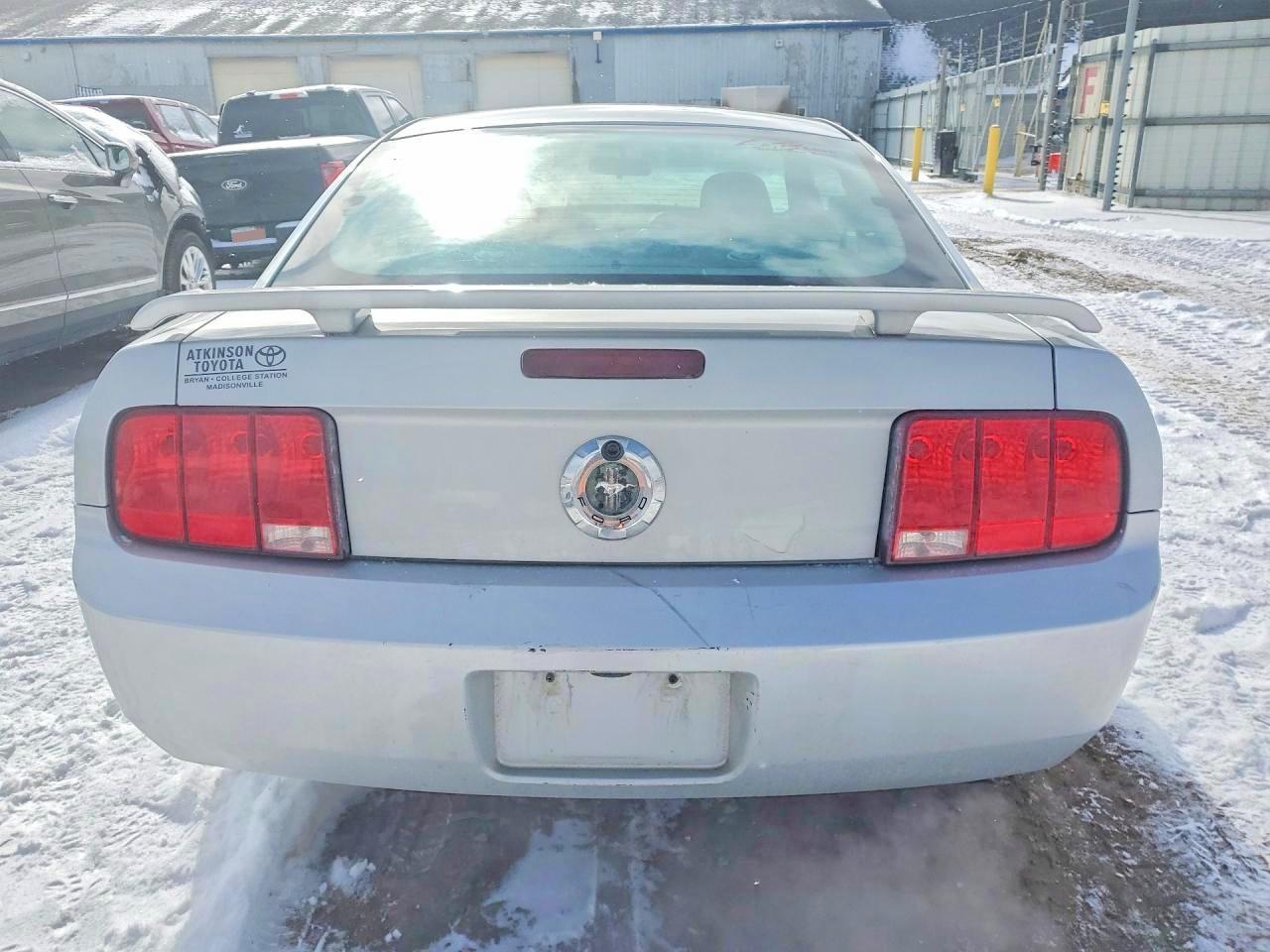 2006 FORD MUSTANG
