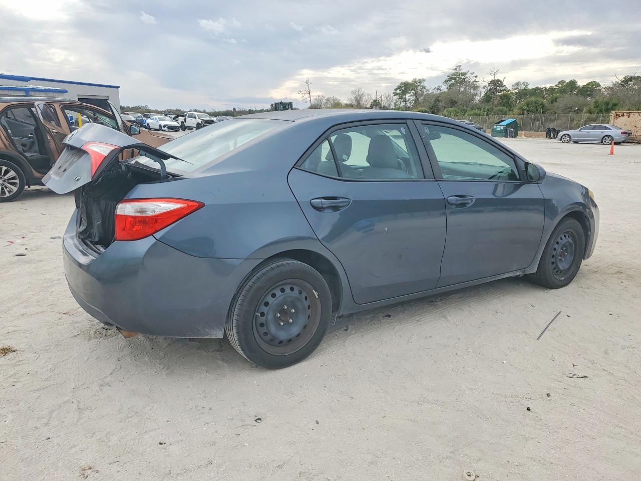 2016 TOYOTA COROLLA