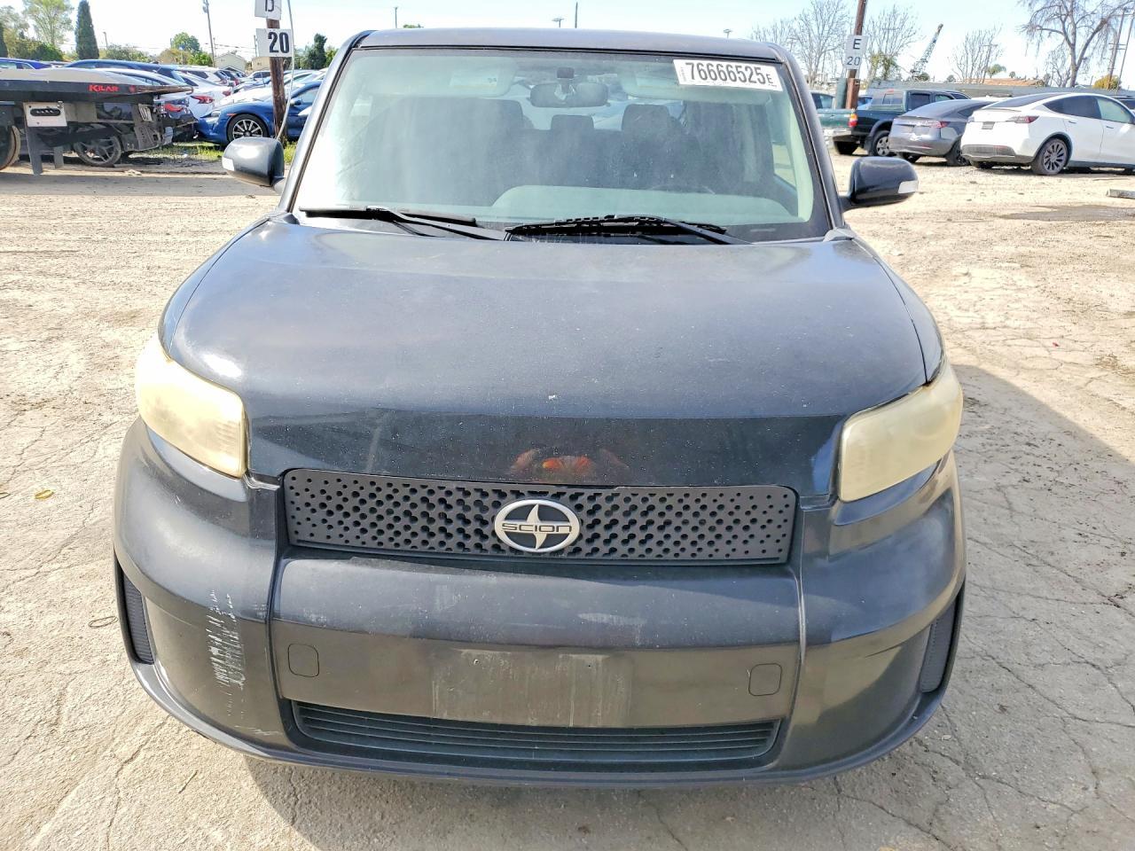 2008 SCION xB