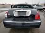 2002 LINCOLN Town Car