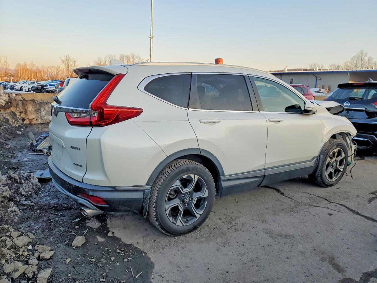 2018 HONDA CR-V