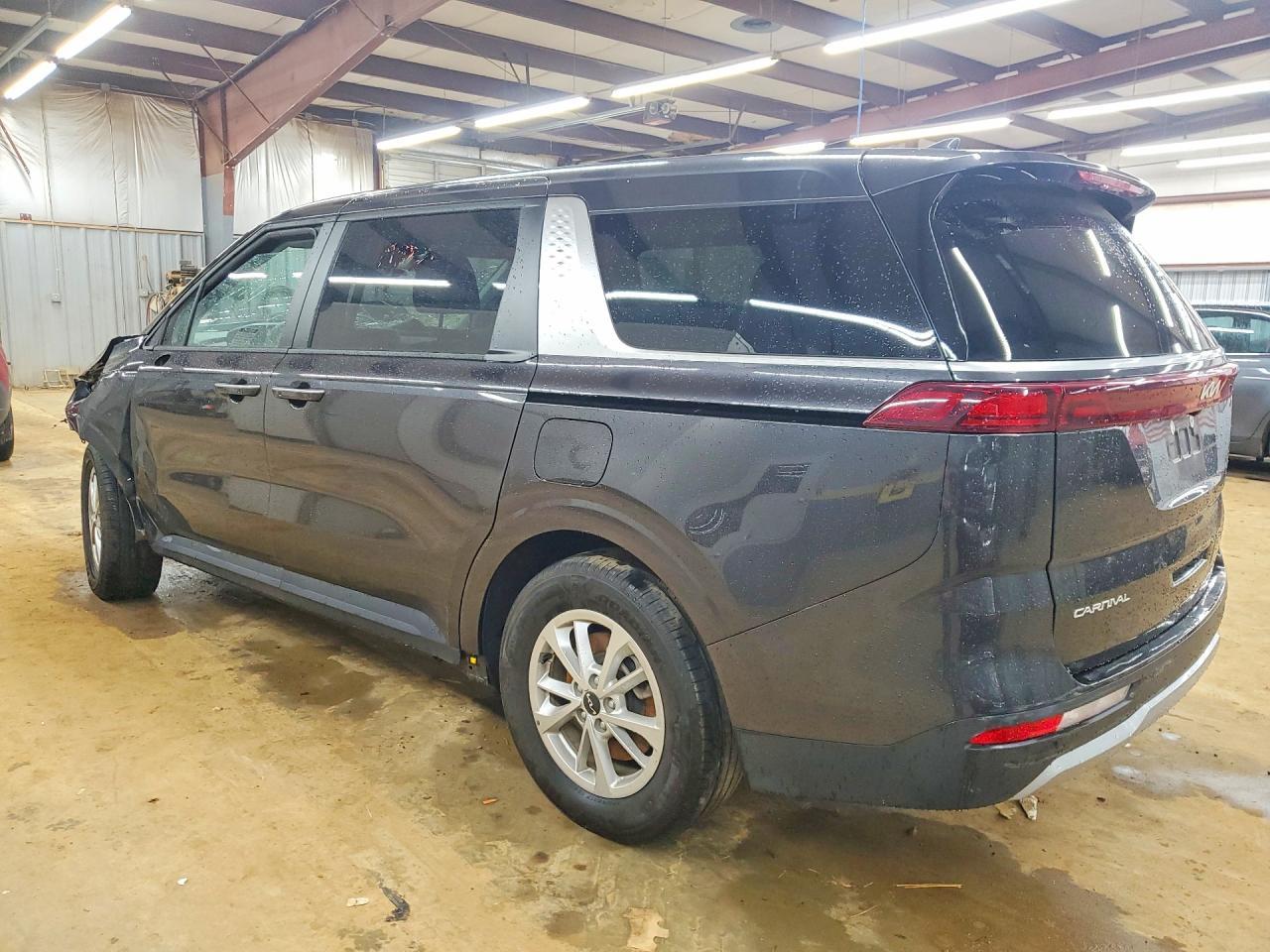 2024 KIA Carnival
