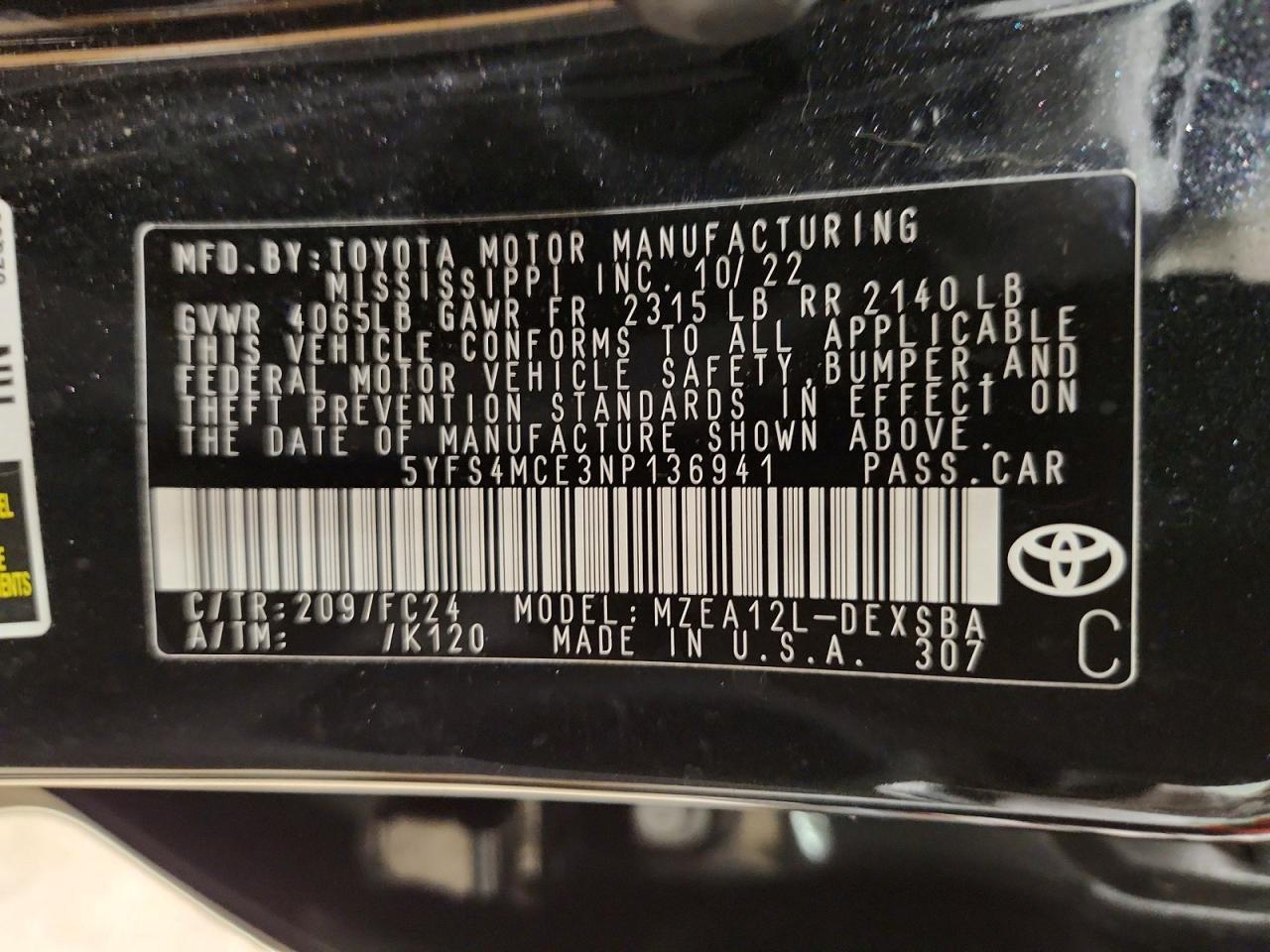 2022 TOYOTA COROLLA