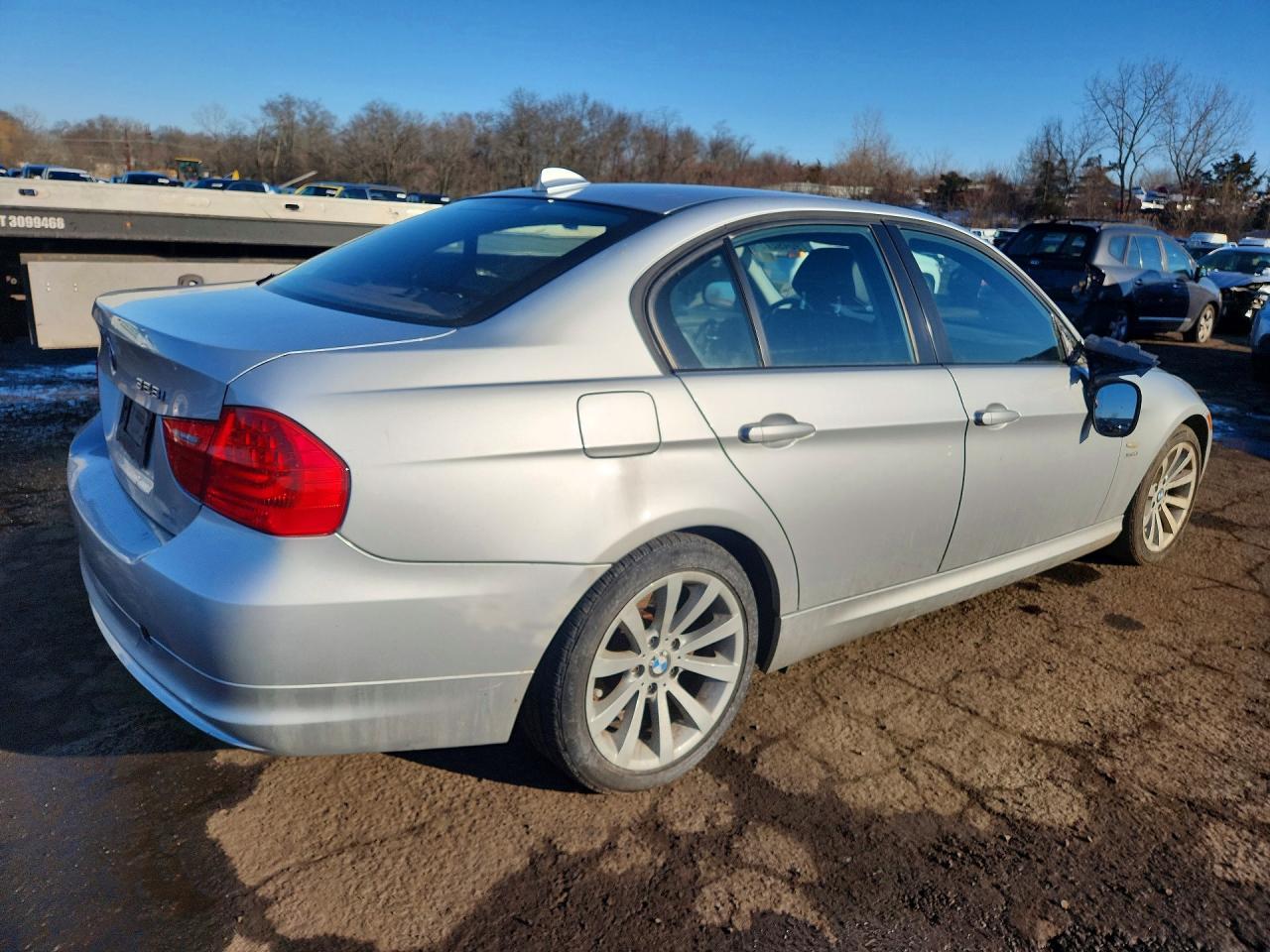 2011 BMW 3 SERIES