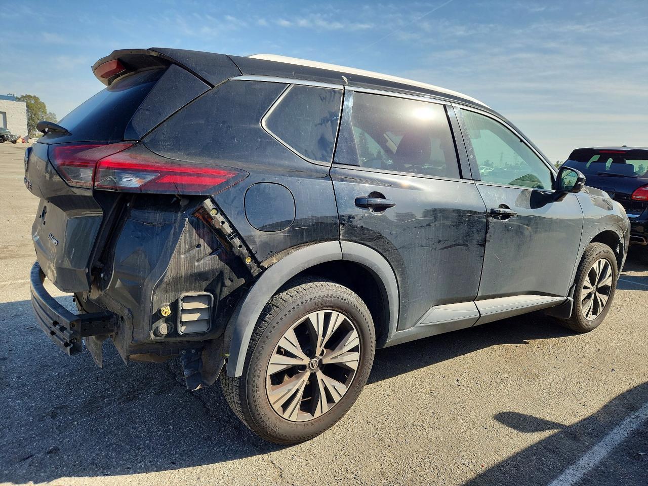 2021 NISSAN ROGUE