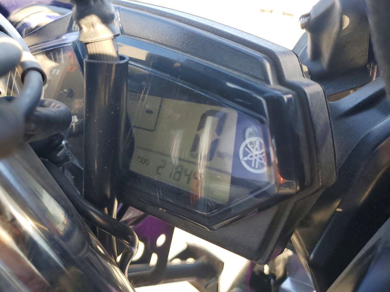 2017 YAMAHA YZFR3