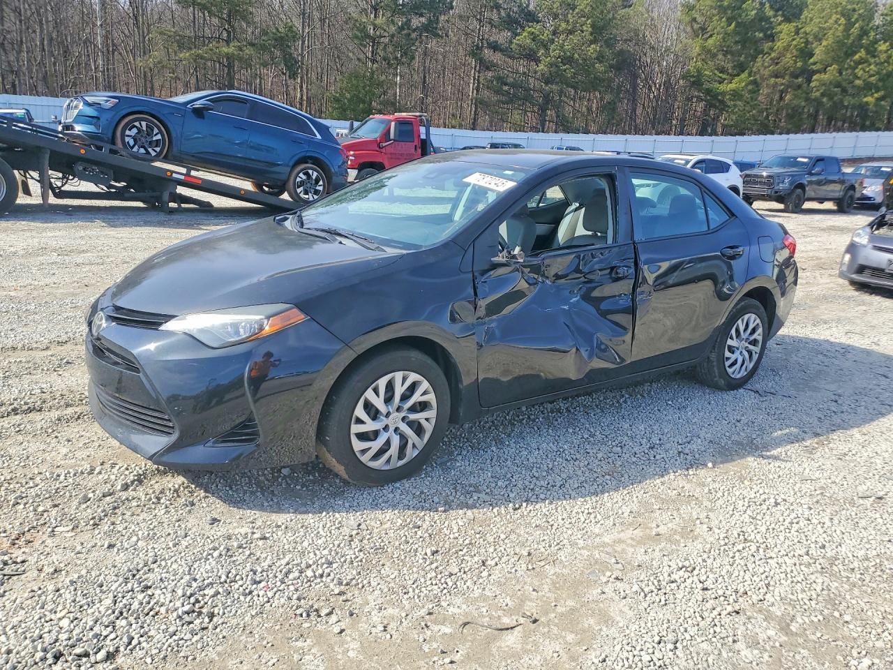 2018 TOYOTA COROLLA