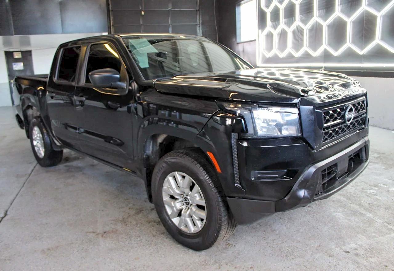 2022 NISSAN Frontier