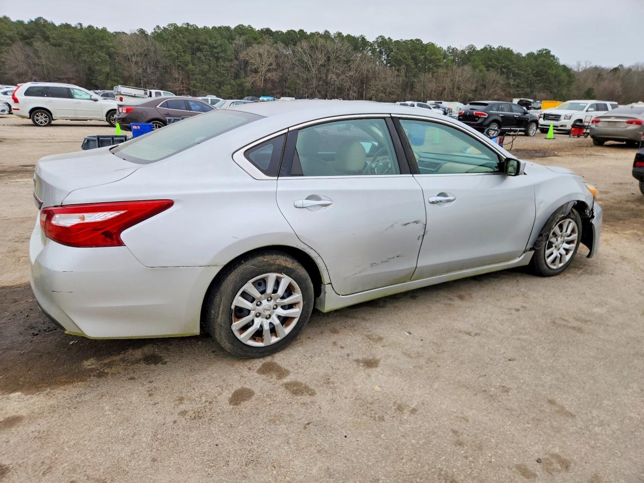 2016 NISSAN ALTIMA