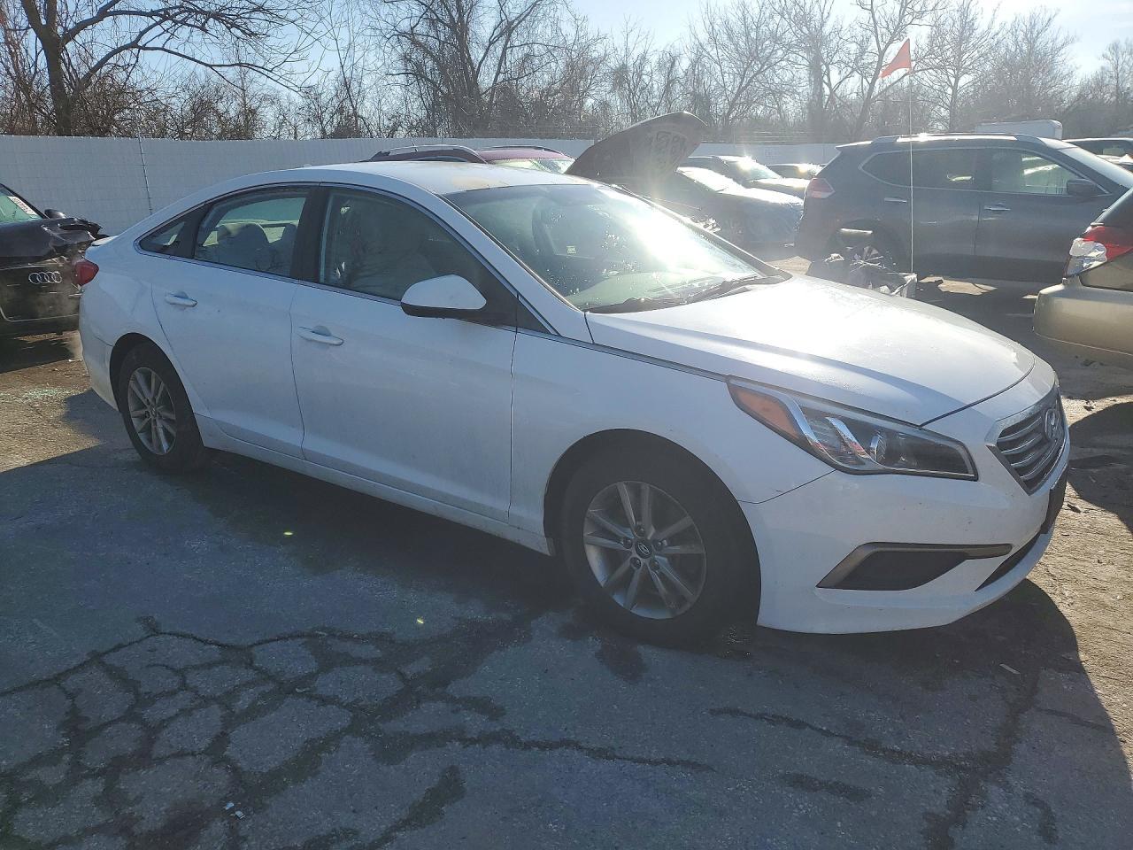 2016 HYUNDAI SONATA