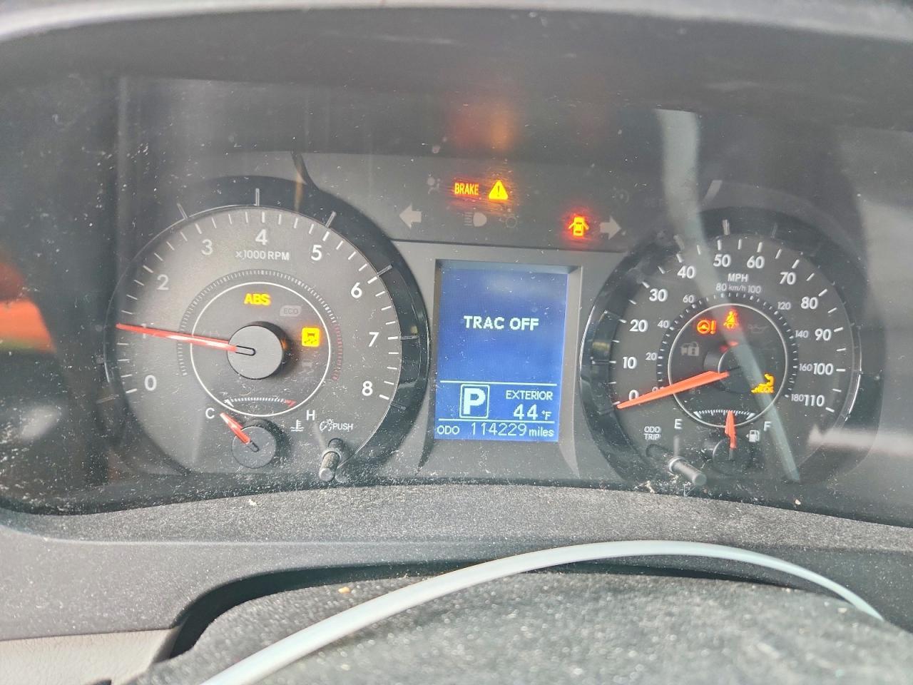 2015 TOYOTA SIENNA