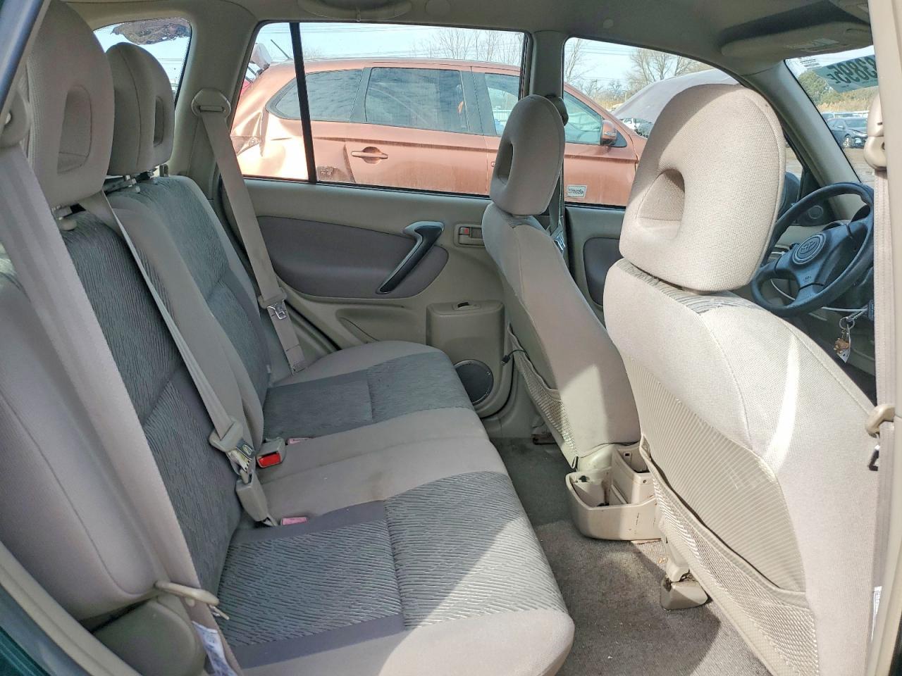 2002 TOYOTA RAV4