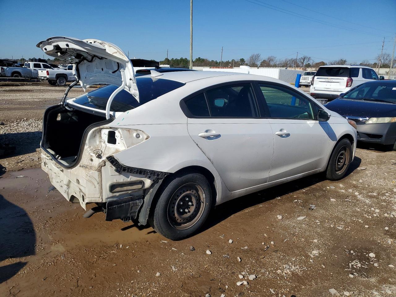 2015 KIA FORTE