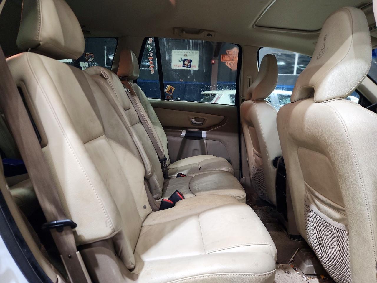 2014 VOLVO XC90
