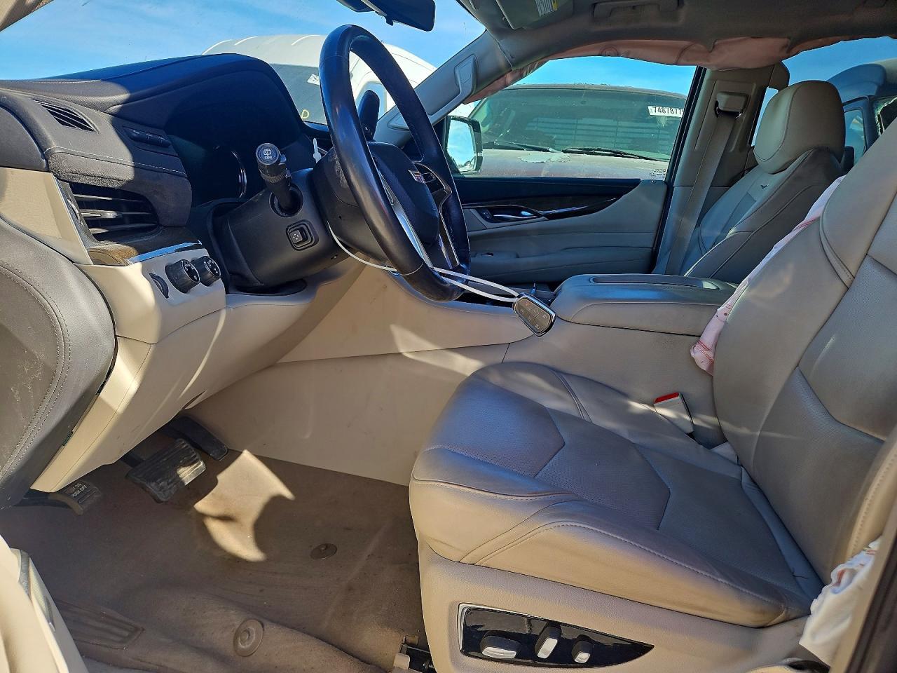 2019 CADILLAC ESCALADE
