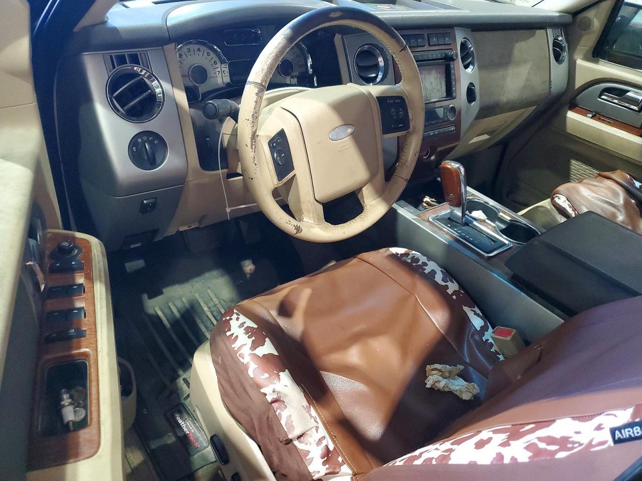 2010 FORD Expedition