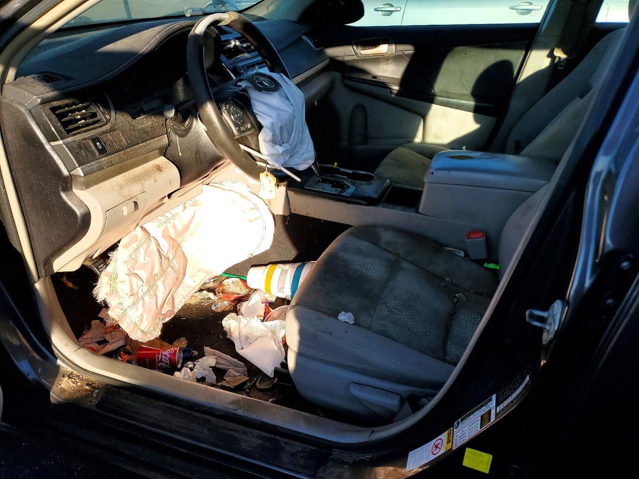 2014 TOYOTA CAMRY