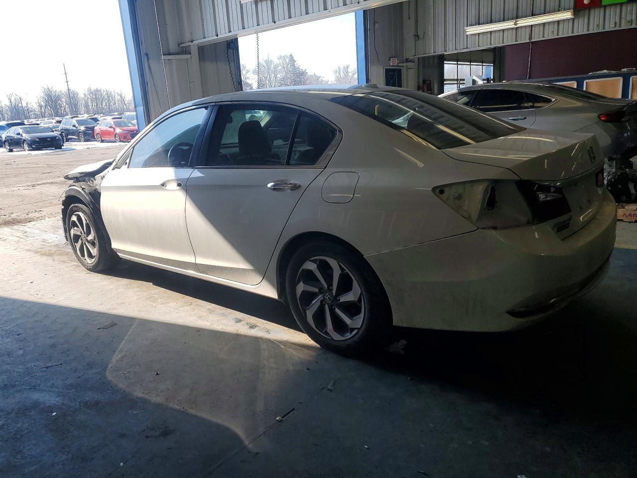 2016 HONDA ACCORD