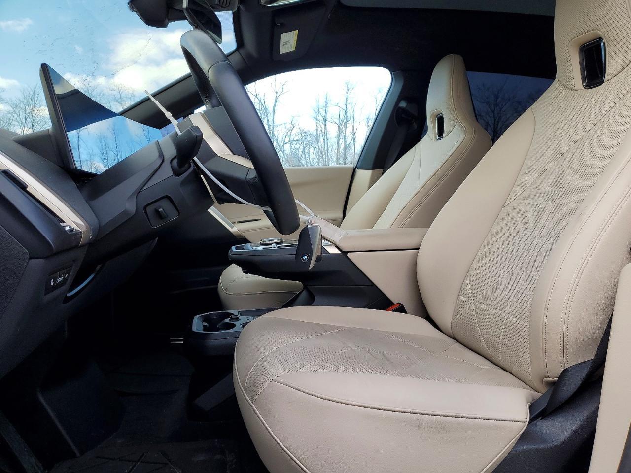 2024 BMW iX