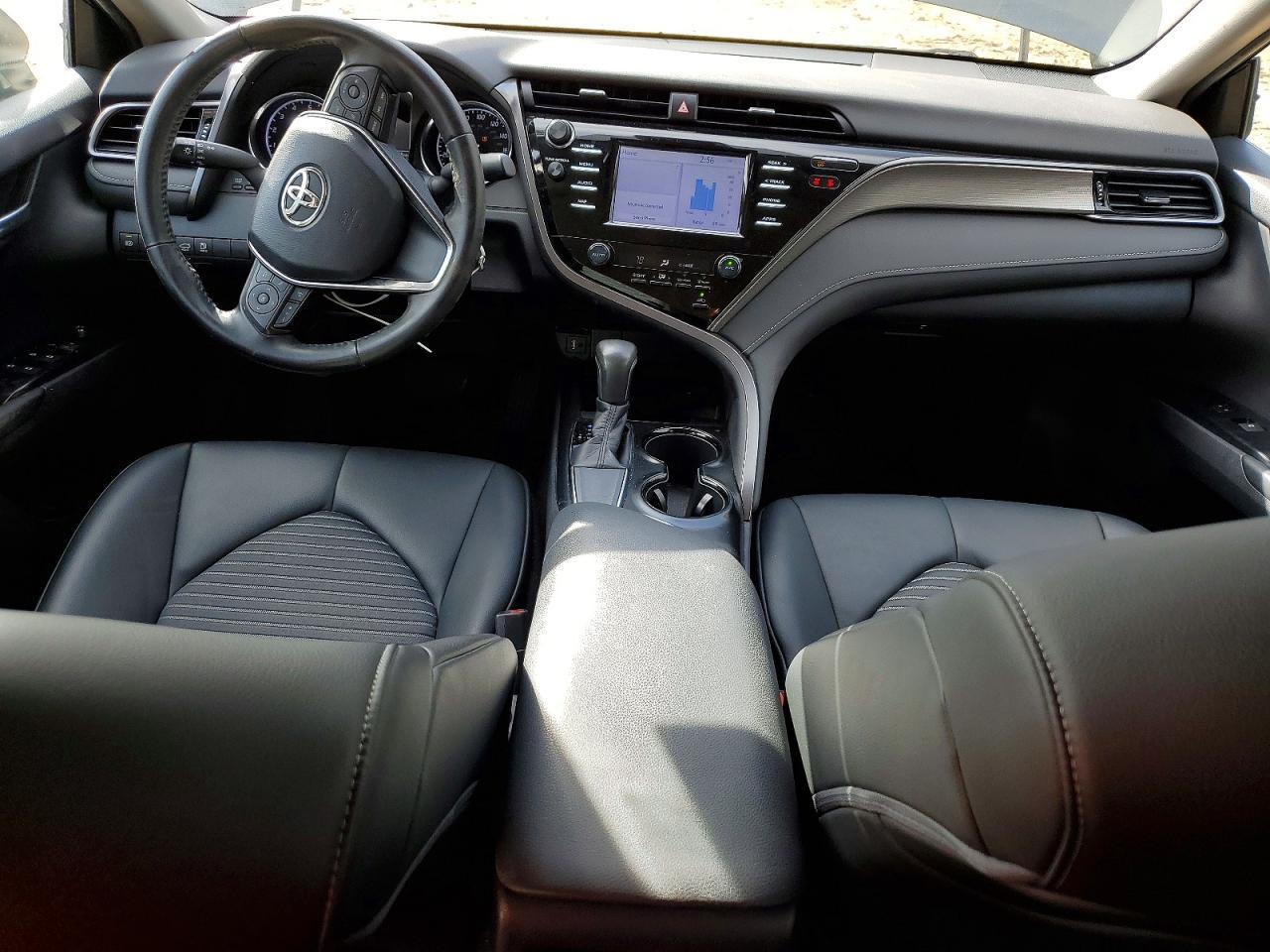 2019 TOYOTA CAMRY
