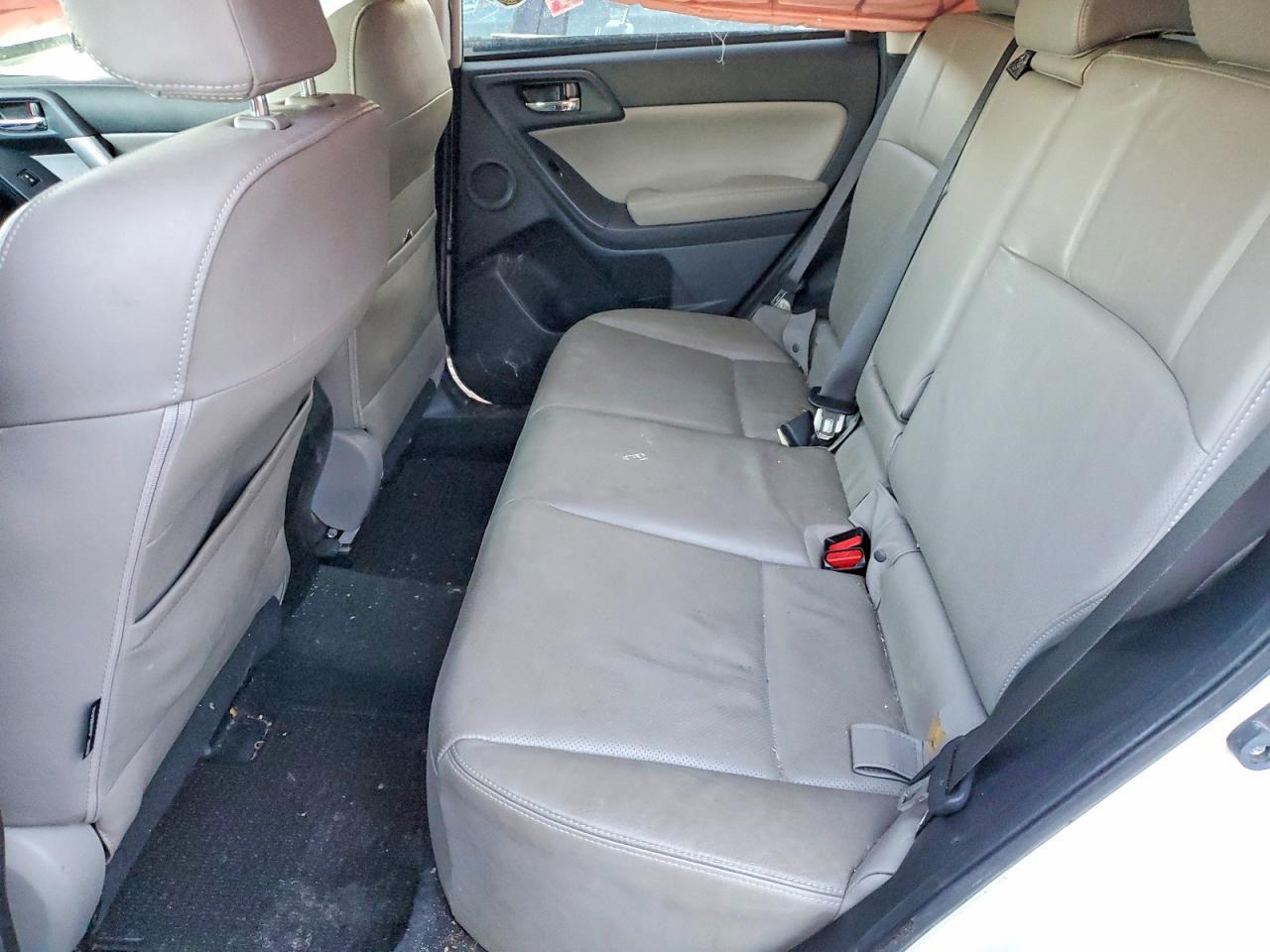2015 SUBARU FORESTER