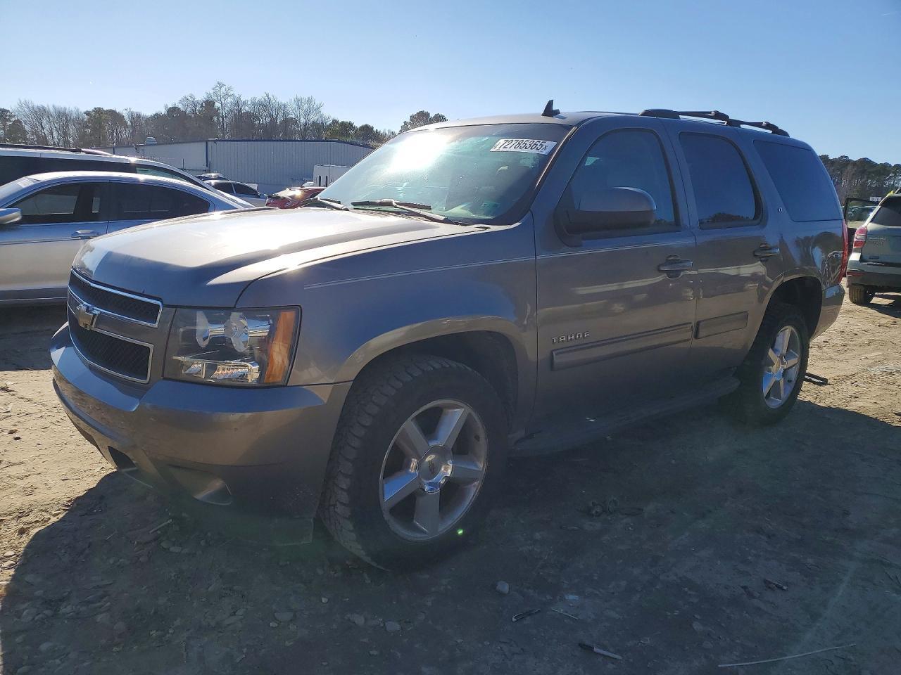 2011 CHEVROLET Tahoe