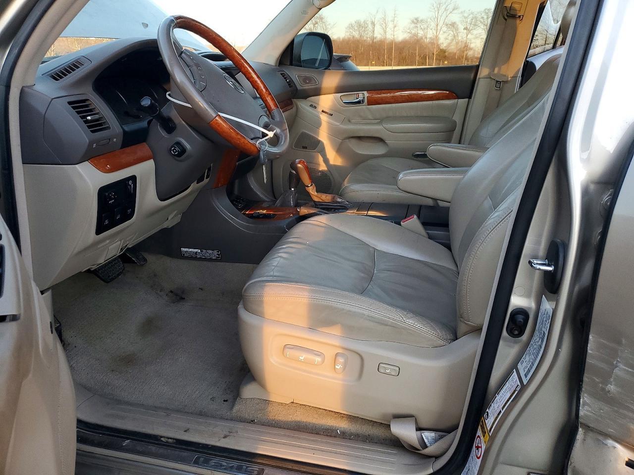 2004 LEXUS Gx 470