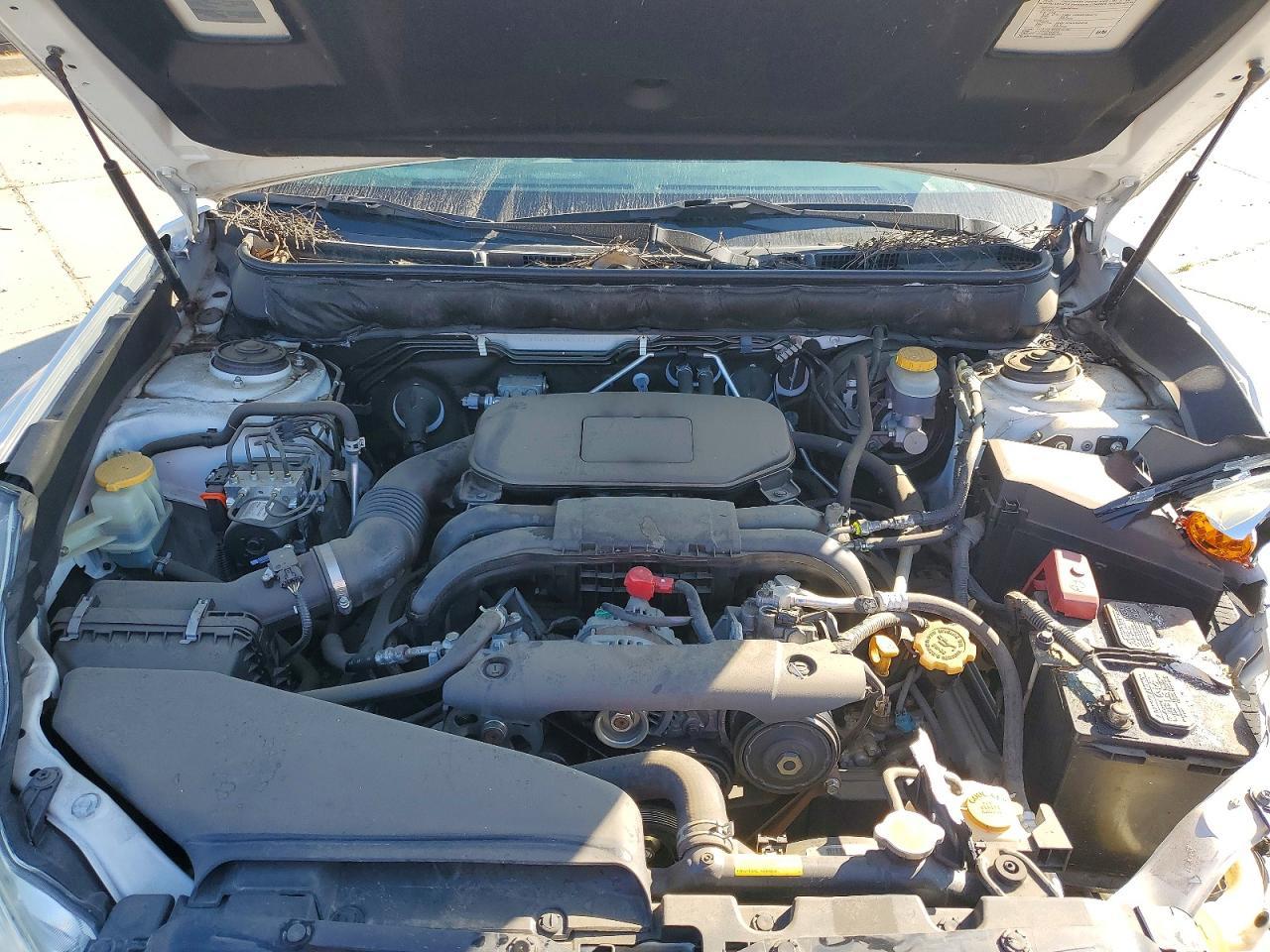 2010 SUBARU Outback