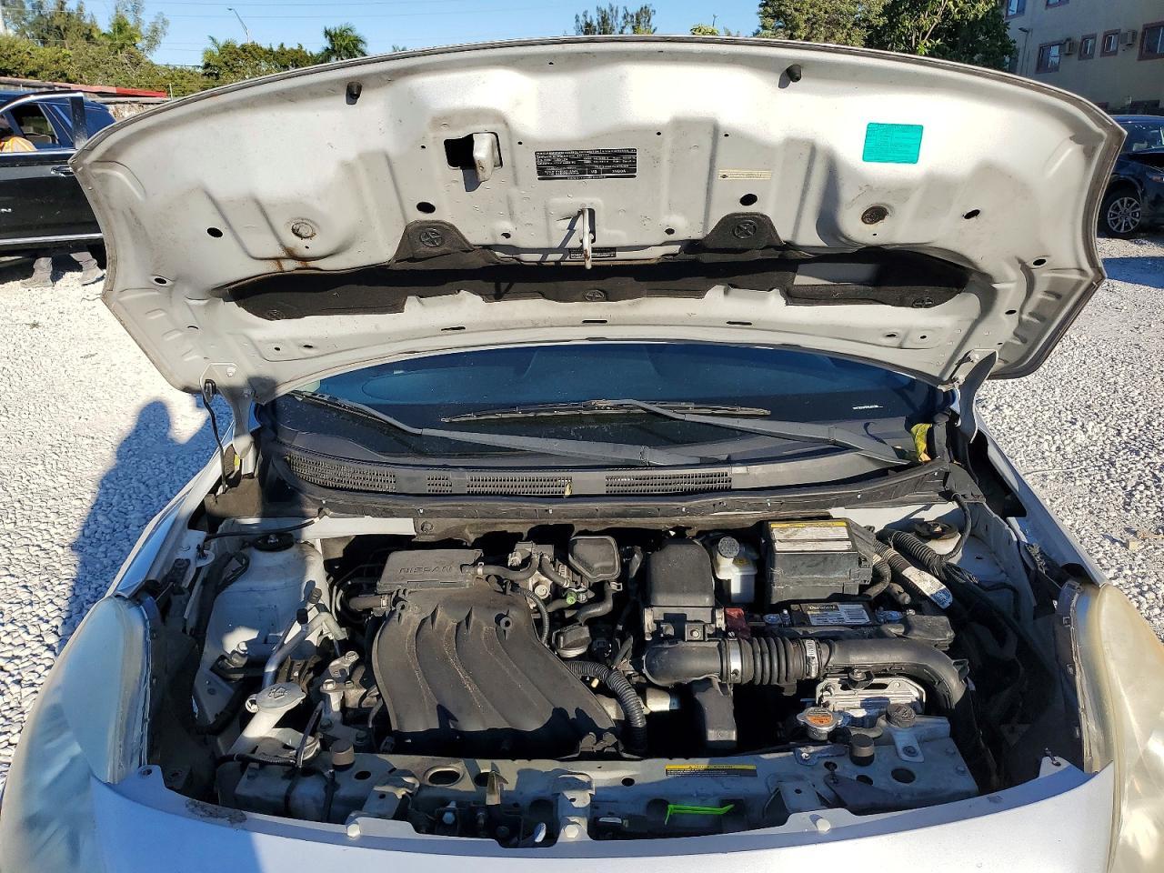 2014 NISSAN VERSA